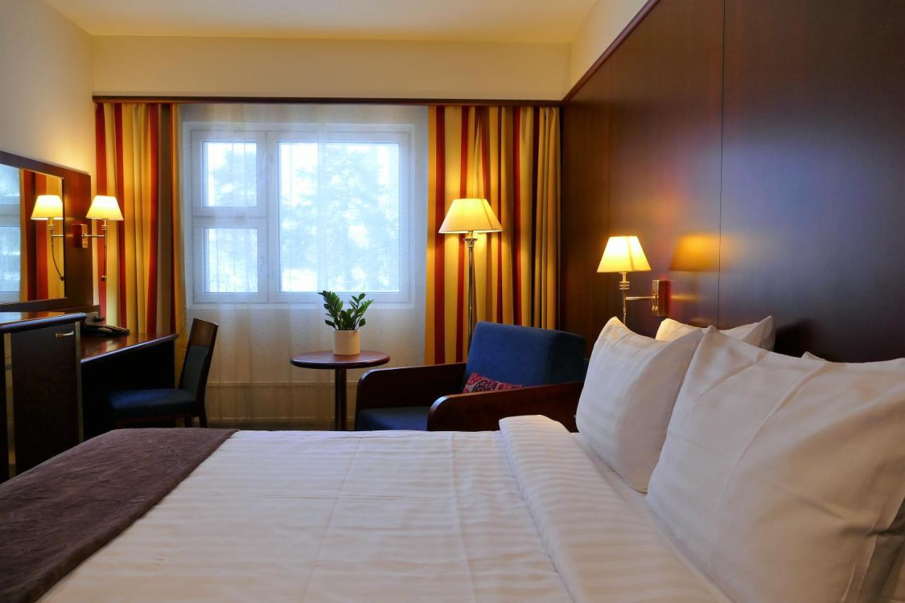 Hotel Kalliohovi Raumo Exteriör bild