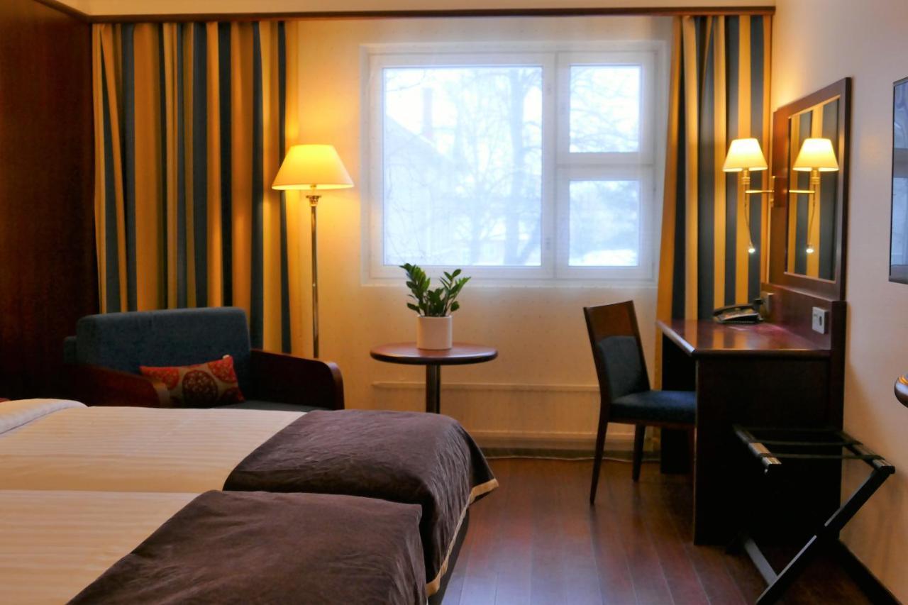 Hotel Kalliohovi Raumo Exteriör bild
